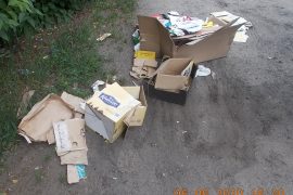 Wyrzucił odpady na ul. Musierowicza w Zgierzu
